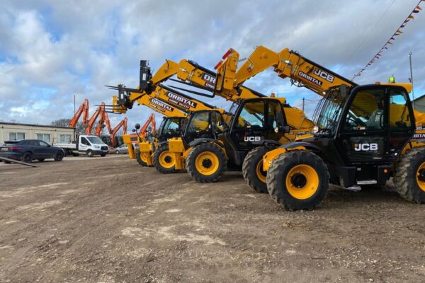 Orbital Equipment | Digger Hire | Mini Digger Hire | Excavator Hire