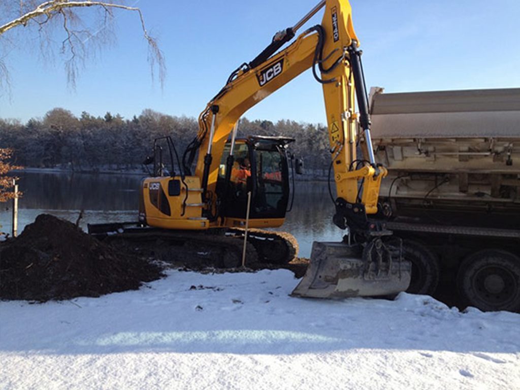 Orbital Equipment | Digger Hire | Mini Digger Hire | Excavator Hire